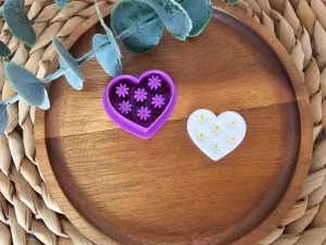 Cortador corazón con flores
